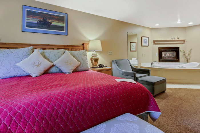 Inn On The Creek — , 