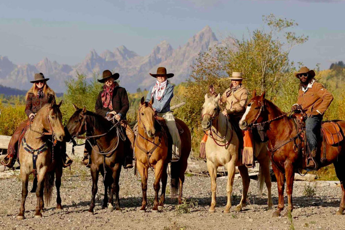 Heart Six Guest Ranch — , 